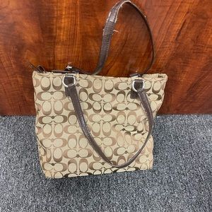 Coach Women's Brown Signature Jacquard Stripe Shoulder Bag Purse